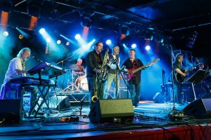 Climax Blues Band live 2018 with Chris “Beebe” Aldridge, George Glover, Graham Dee, Lester Hunt, Neil Simpson and Roy Adams.