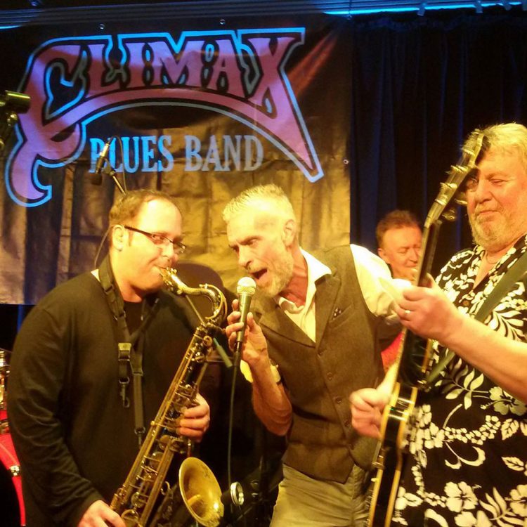 Climax Blues Band with Chris ‘Beebe’ Aldridge on sax, Graham Dee on vocals and Lester Hunt on guitar.